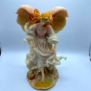 Seraphim Classics Avalon Free Spirit 1998 Limited Edition Figure # 78108